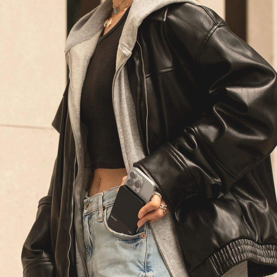 Native Union (Re)Classic Magnetic PowerBank Qi2 5000mAh Black Native Union (Re)Classic Magnetic PowerBank Qi2 5000mAh Black