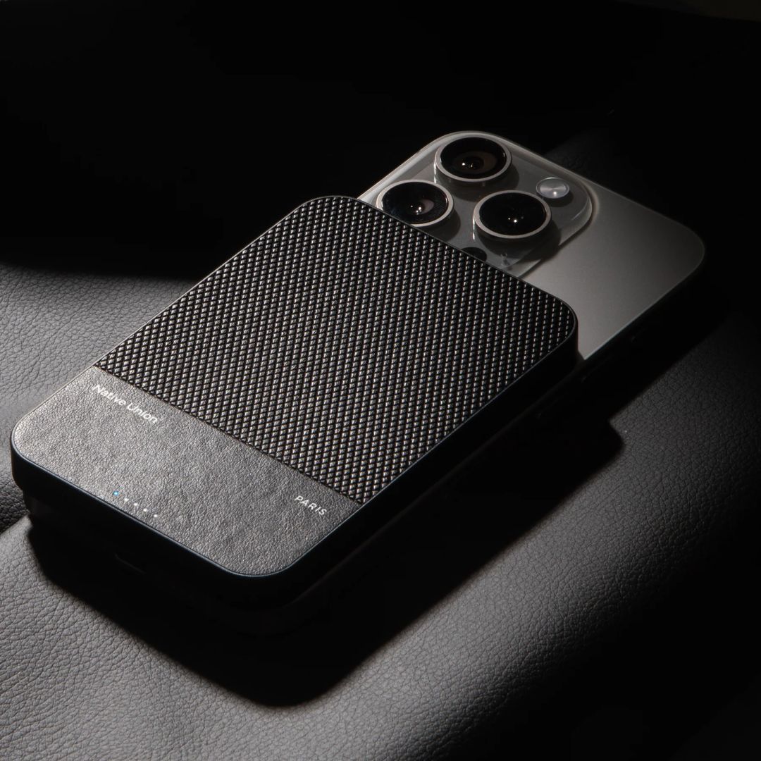 Native Union (Re)Classic Magnetic PowerBank Qi2 5000mAh Black Native Union (Re)Classic Magnetic PowerBank Qi2 5000mAh Black