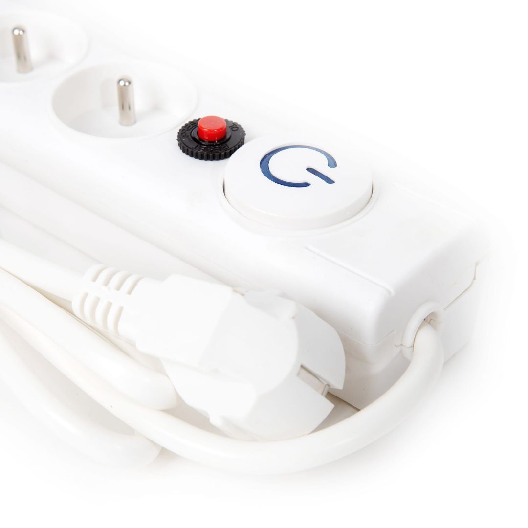 Platinet Hálózati Elosztó Kapcsolóval 3DIN 3m White Platinet Hálózati Elosztó Kapcsolóval 3DIN 3m White