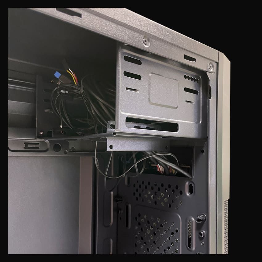 LC Power LC-2004MB-V3-ON Black LC Power LC-2004MB-V3-ON Black