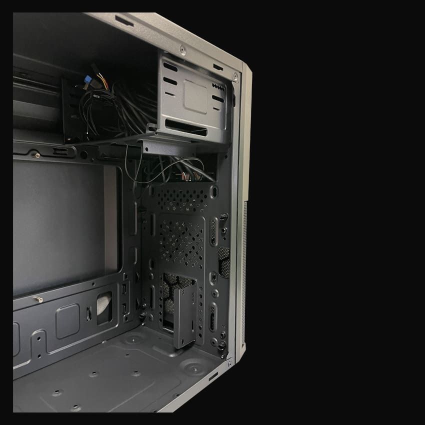 LC Power LC-2004MB-V3-ON Black LC Power LC-2004MB-V3-ON Black