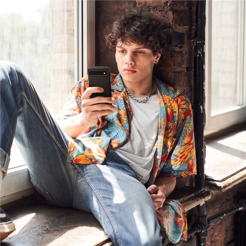 Spigen Rugged Armor, black - Google Pixel 6a Spigen Rugged Armor, black - Google Pixel 6a