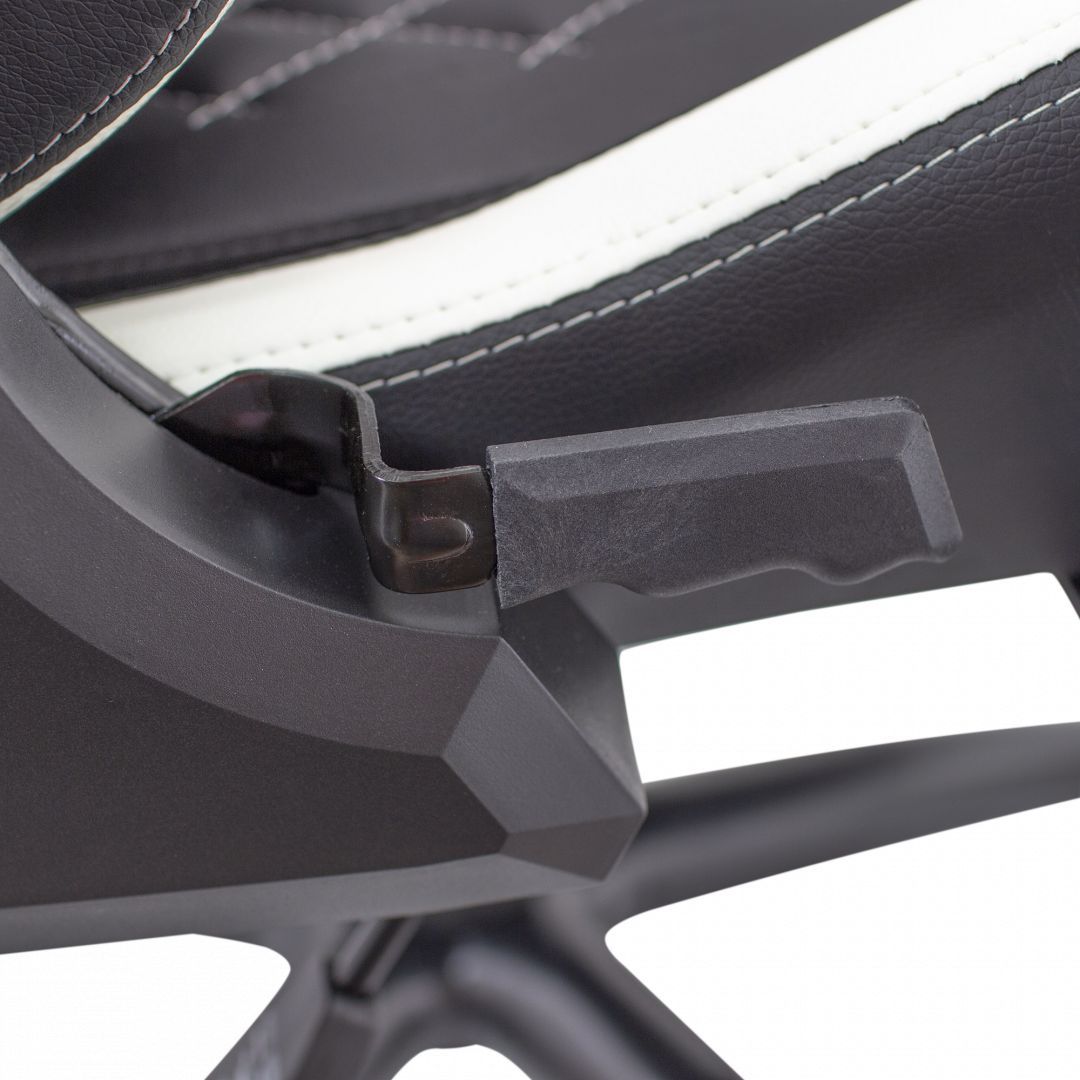 White Shark Nitro GT Gaming Chair Black/White