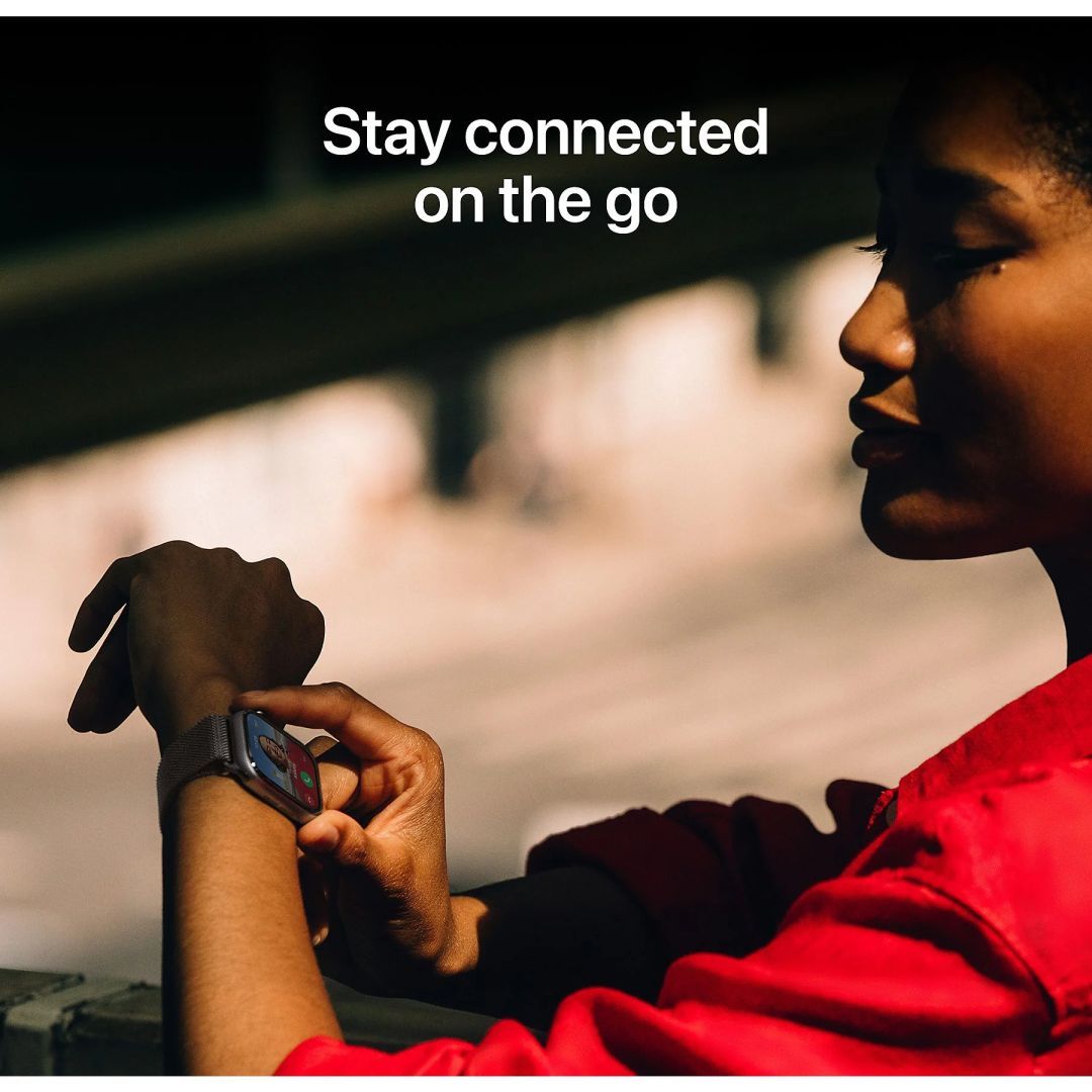 Apple Watch S11 GPS 46mm Silver Aluminium Case with Purple Fog Sport Band S/M Apple Watch S11 GPS 46mm Silver Aluminium Case with Purple Fog Sport Band S/M