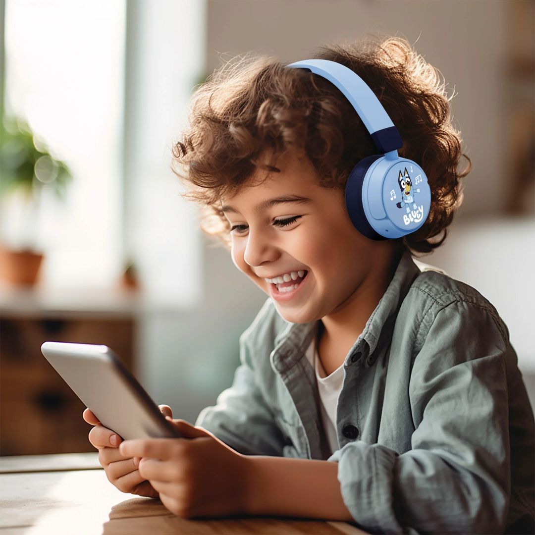 OTL Technologies Bluey Kids Wireless Headphones Blue OTL Technologies Bluey Kids Wireless Headphones Blue