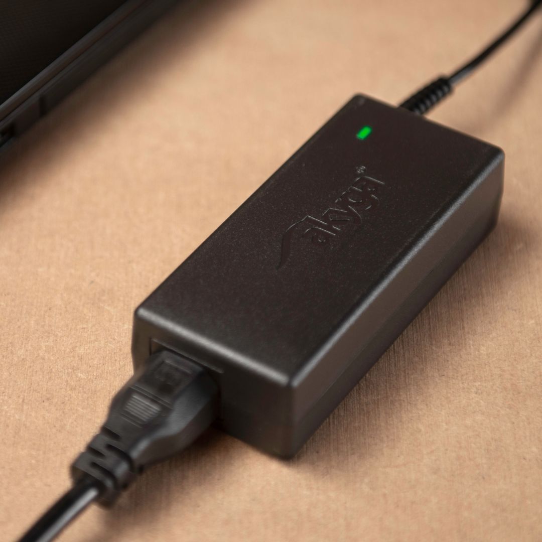 Akyga AK-ND-24 20V / 3,25A 65W Slim Tip Lenovo/IBM hálózati notebook töltő