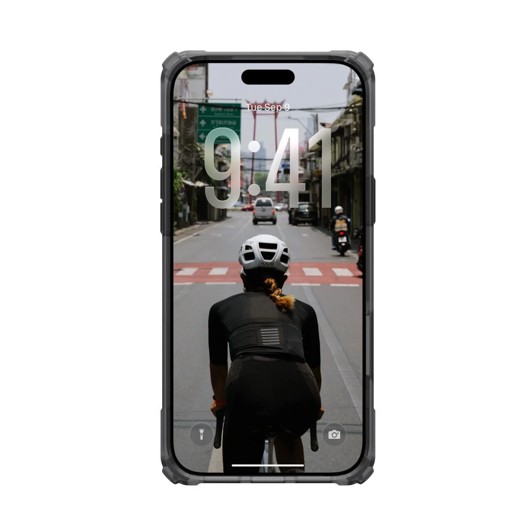 UAG Plasma XTE Magsafe case for iPhone 17 Pro Max Ash/Titanium UAG Plasma XTE Magsafe case for iPhone 17 Pro Max Ash/Titanium