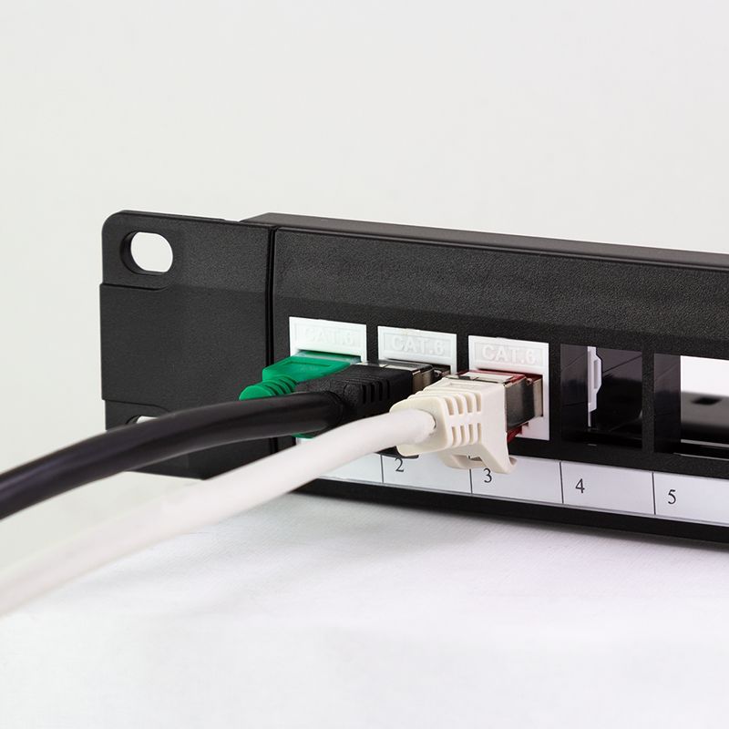 Logilink NK4065 19" patch panel for 24 keystone jacks 1U unloaded Black Logilink NK4065 19" patch panel for 24 keystone jacks 1U unloaded Black
