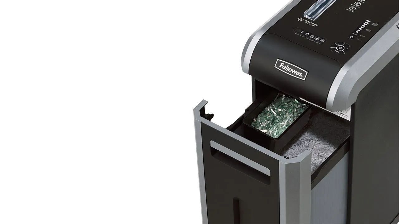 Fellowes Powershred 125Ci Iratmegsemmisítő Black Fellowes Powershred 125Ci Iratmegsemmisítő Black