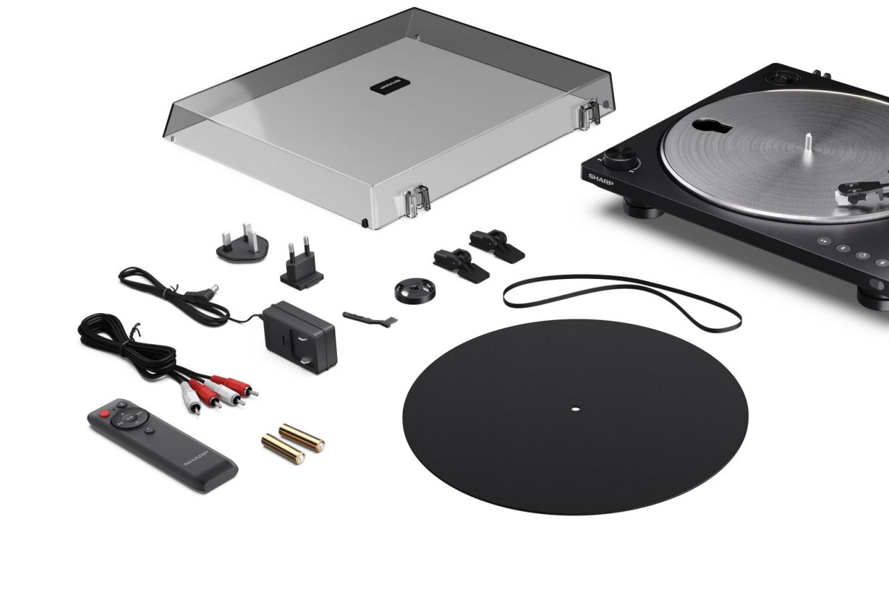 Sharp Automatic Turntable with Bluetooth-out