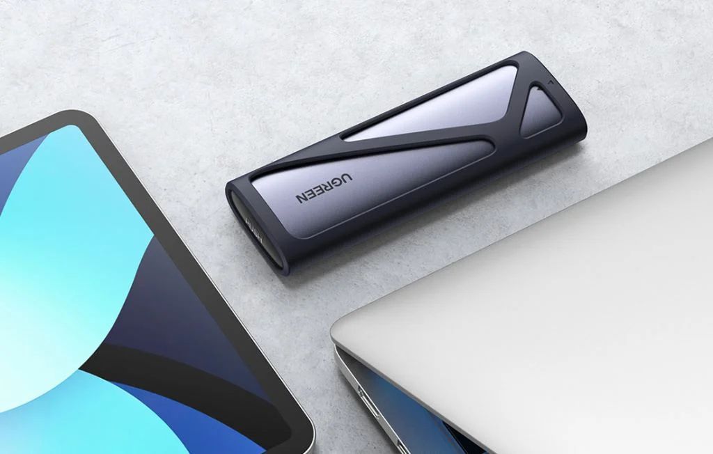 UGREEN CM400 M.2 NVMe SSD External Case Grey UGREEN CM400 M.2 NVMe SSD External Case Grey