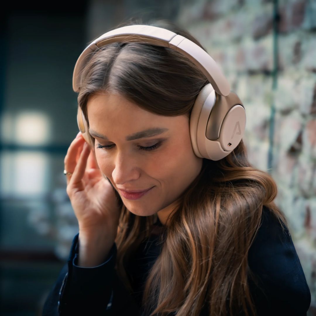 Lamax HighComfort2 ANC Bluetooth Headset White Lamax HighComfort2 ANC Bluetooth Headset White