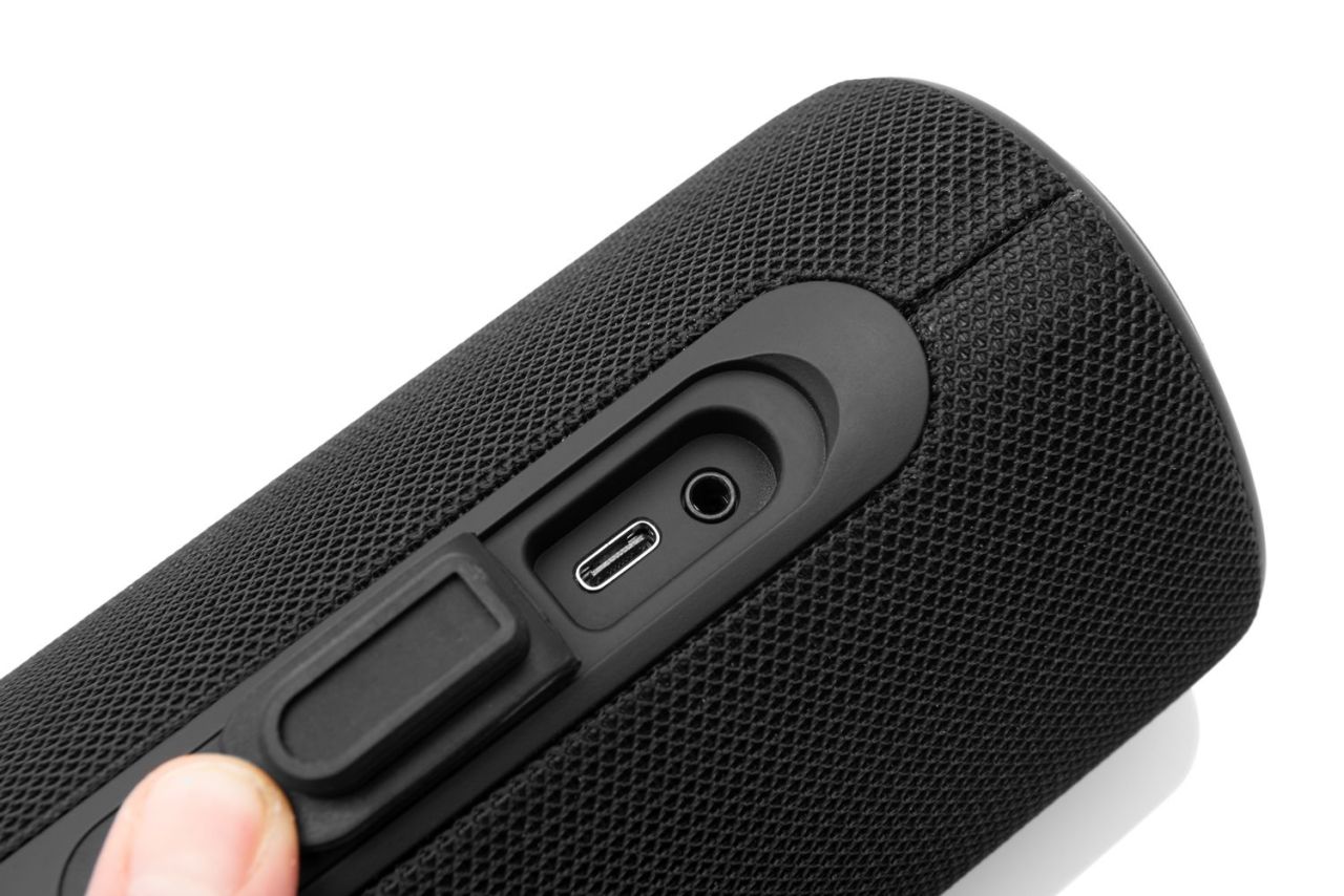 JVC XS-E423B Bluetooth Speaker Black JVC XS-E423B Bluetooth Speaker Black