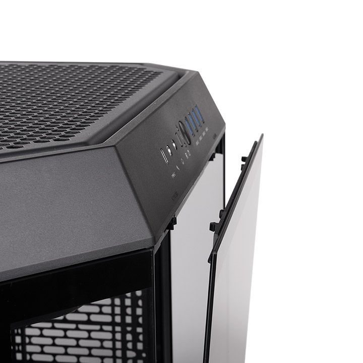 Thermaltake The Tower 600 Mid Tower Chassis Black