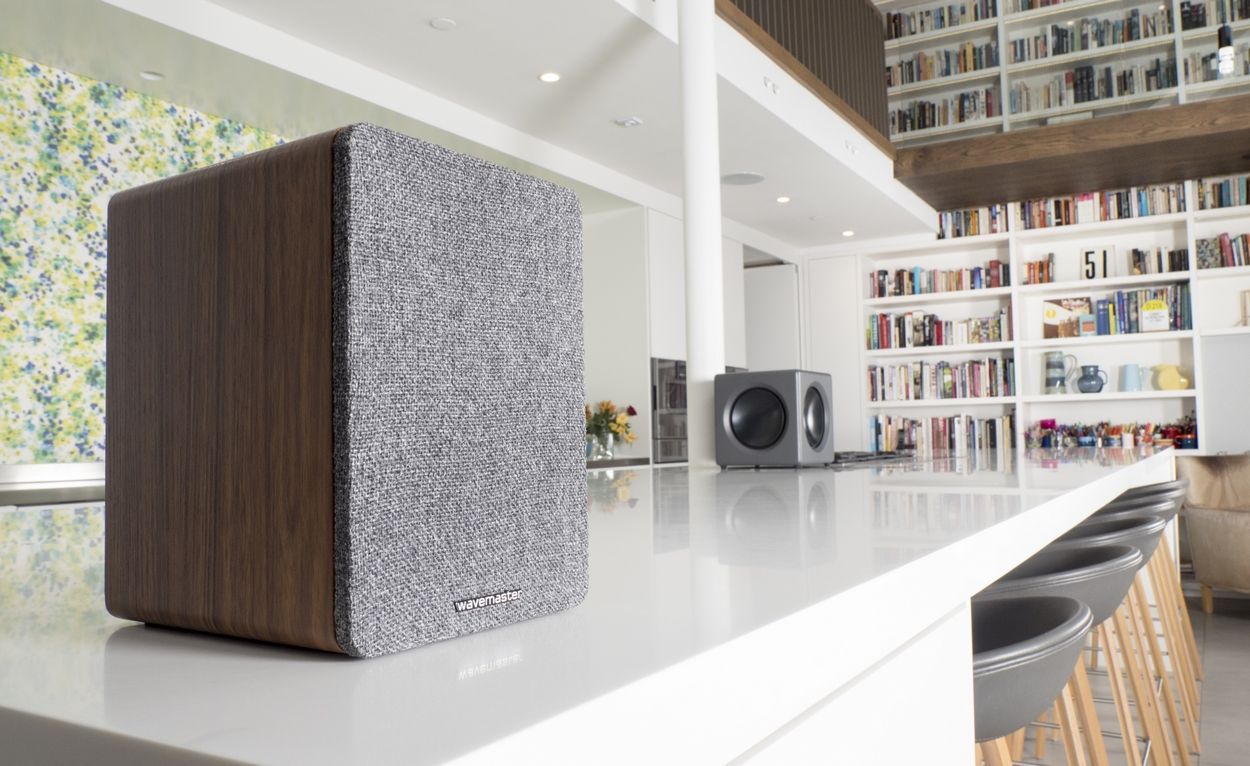 wavemaster Base Bluetooth Speaker System Wood/Grey wavemaster Base Bluetooth Speaker System Wood/Grey