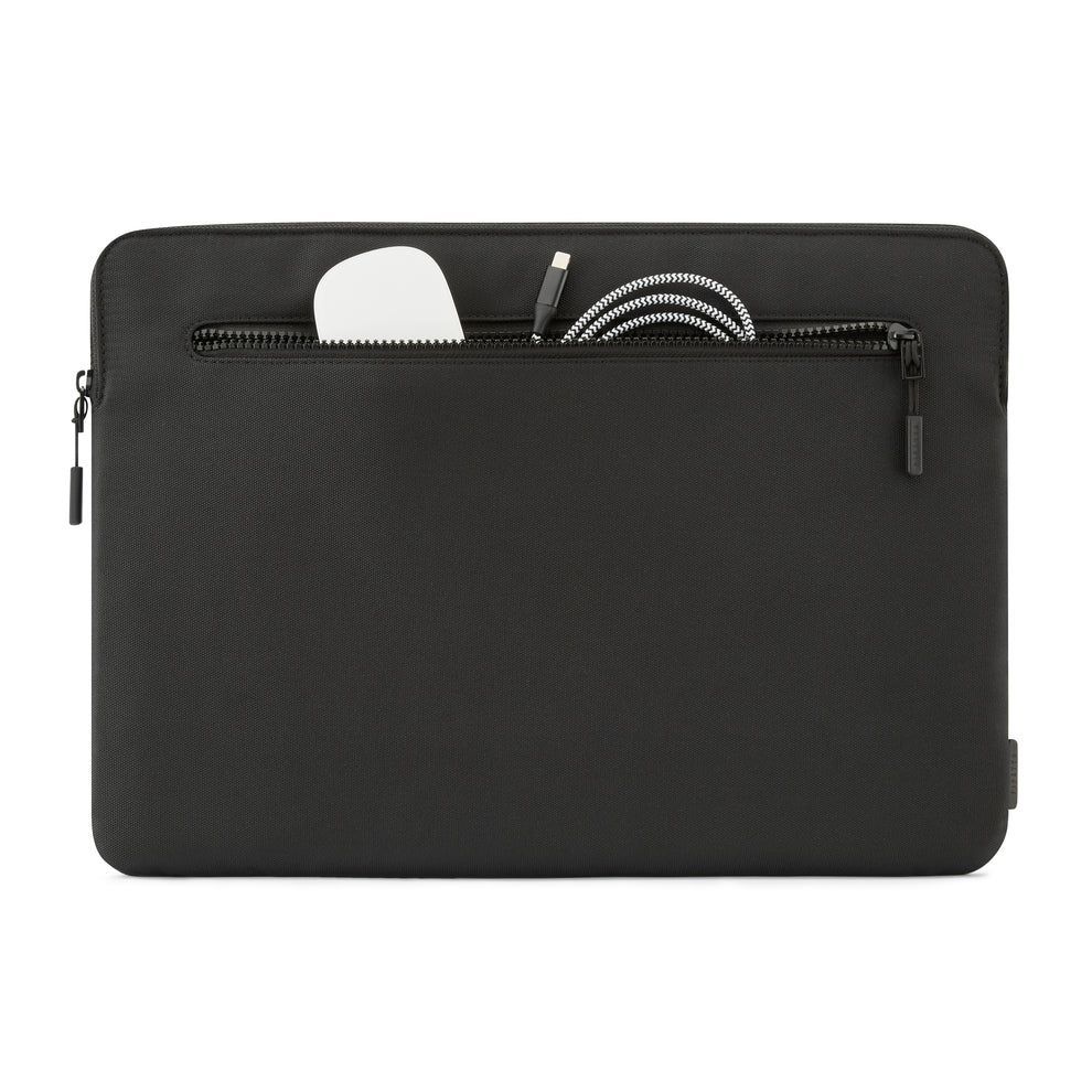 Pipetto Classic Organiser Sleeve Macbook 15"/16" Black Pipetto Classic Organiser Sleeve Macbook 15"/16" Black