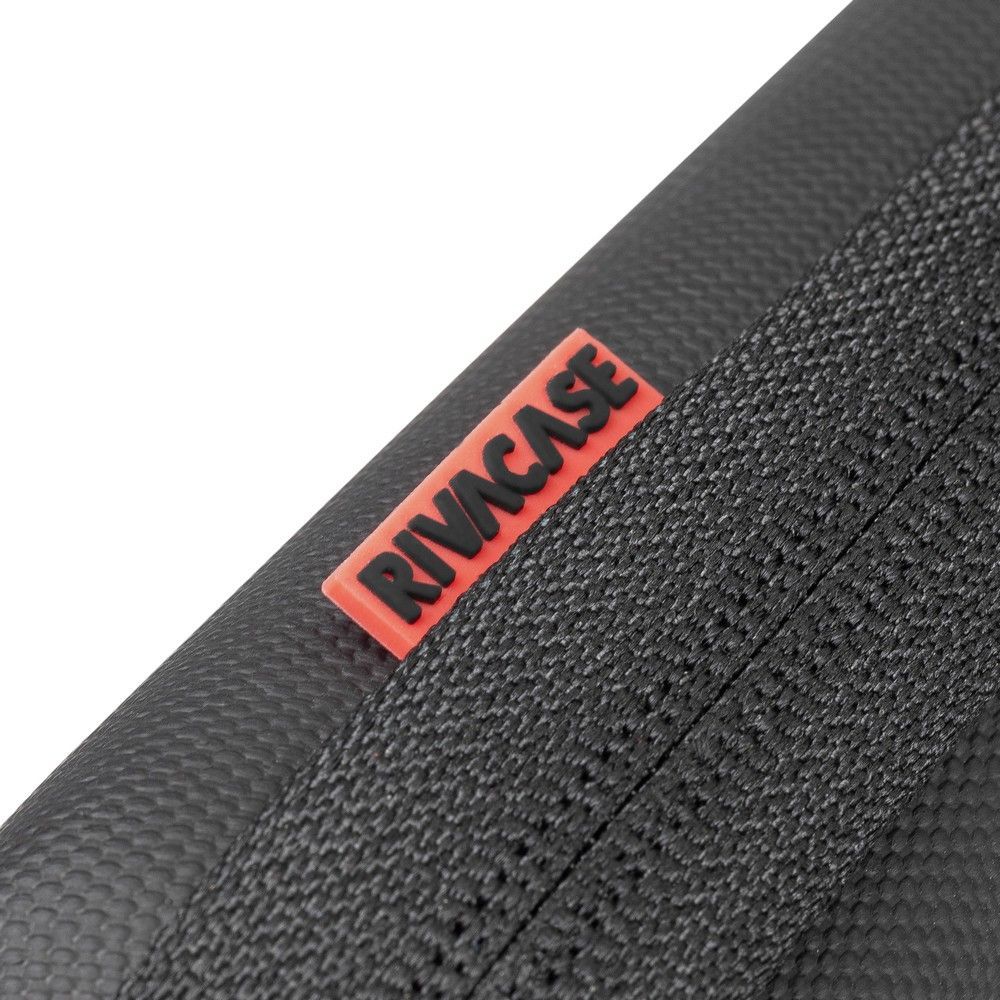 RivaCase 5131 Hardshell Laptop case 15,6" Black RivaCase 5131 Hardshell Laptop case 15,6" Black