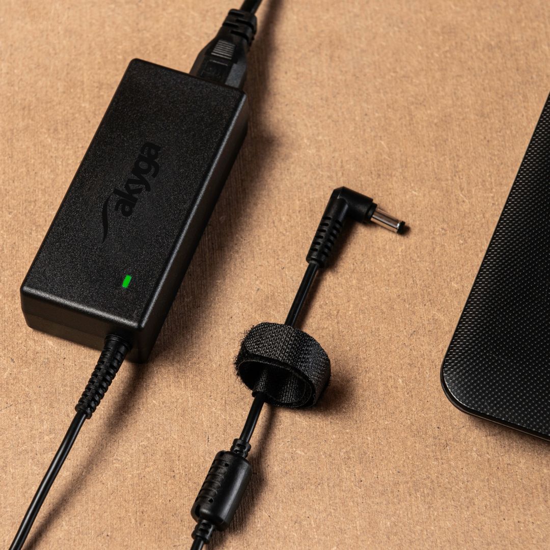 Akyga AK-ND-59 20V / 2A 40W Lenovo Power USB Lenovo hálózati notebook töltő Akyga AK-ND-59 20V / 2A 40W Lenovo Power USB Lenovo hálózati notebook töltő