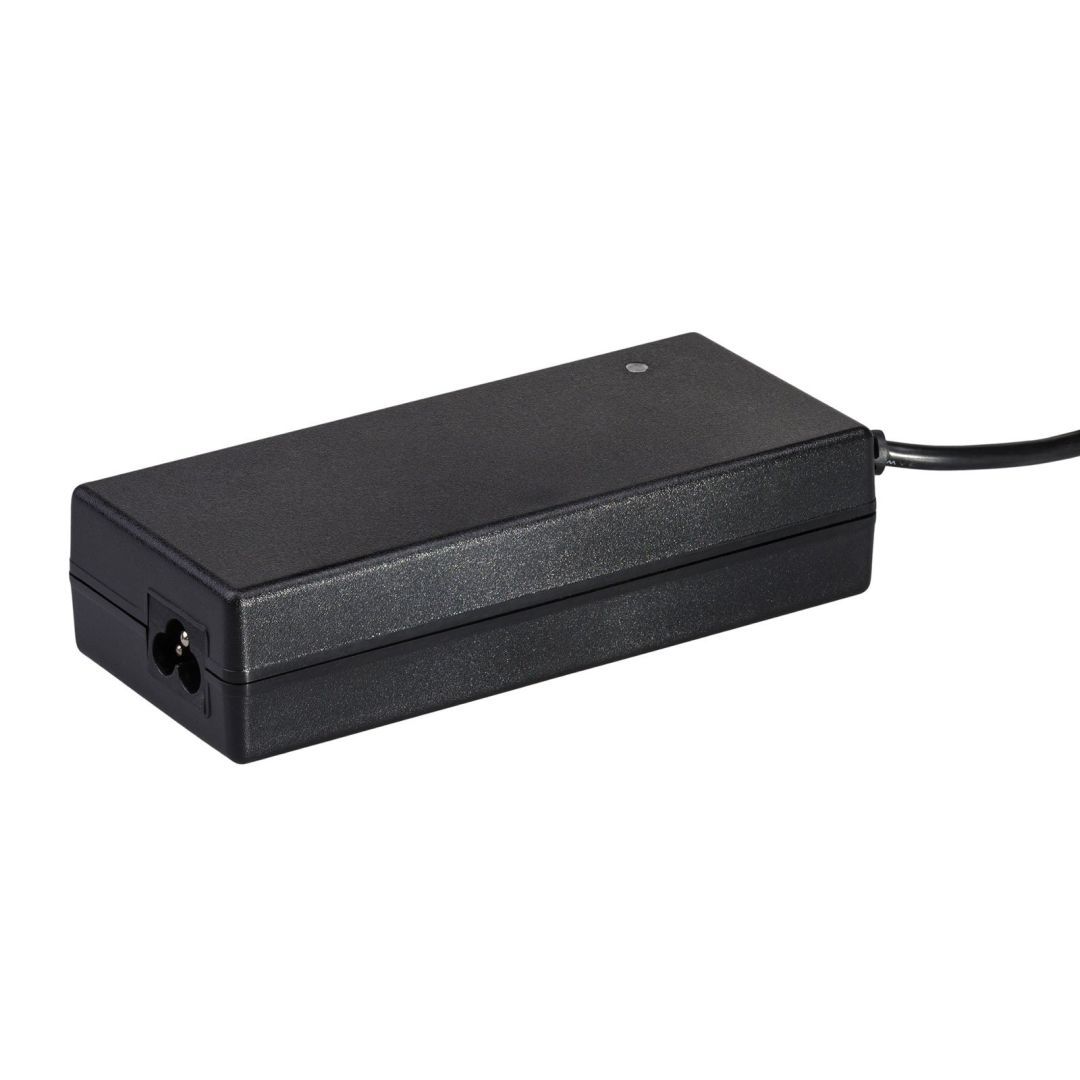Akyga AK-ND-45 19,5V / 6,15A 120W 4,5x3mm HP hálózati notebook töltő Akyga AK-ND-45 19,5V / 6,15A 120W 4,5x3mm HP hálózati notebook töltő