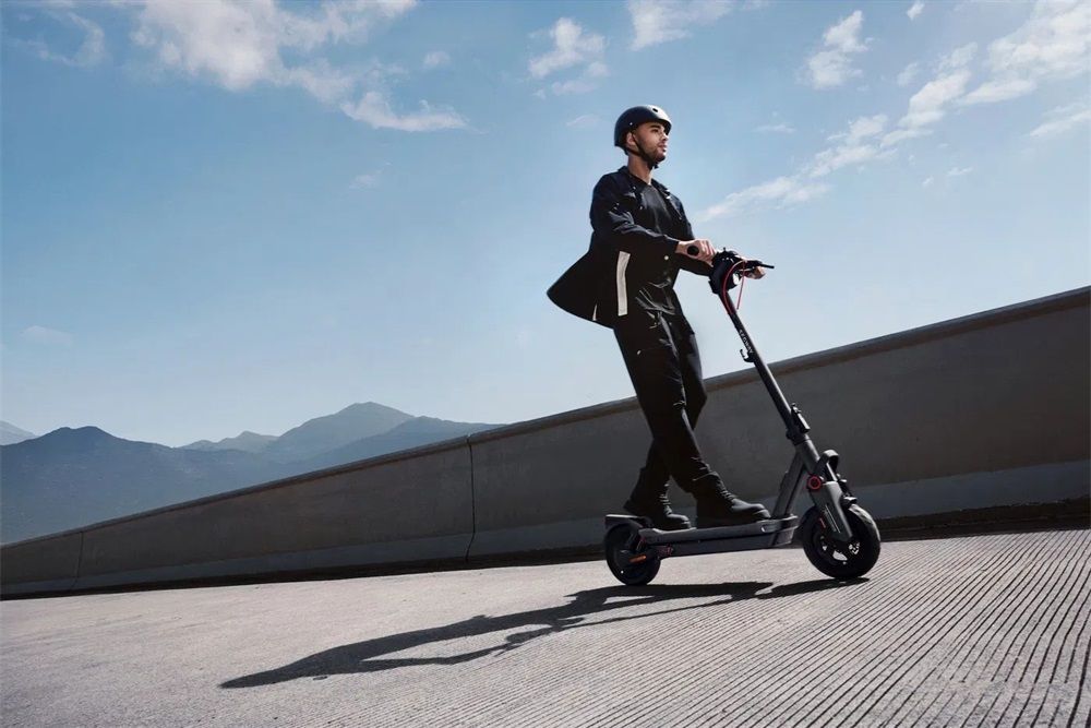 Segway-Ninebot Kickscooter MAX G3 E Elektromos Roller Black