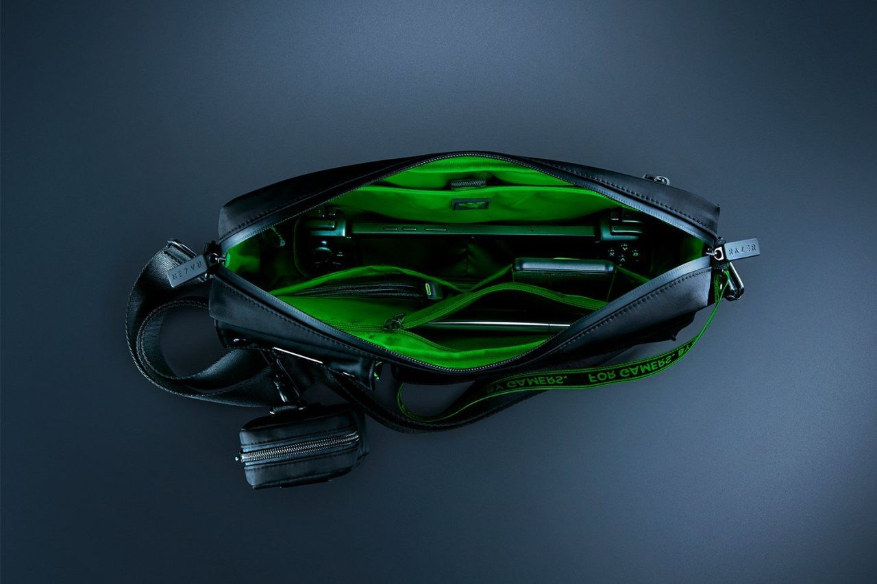 Razer Xanthus Crossbody Gaming Bag Black Razer Xanthus Crossbody Gaming Bag Black