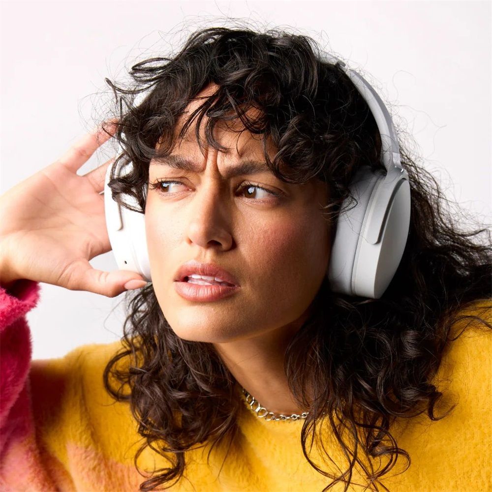 Skullcandy Hesh Evo Bluetooth Headset True Bone Skullcandy Hesh Evo Bluetooth Headset True Bone