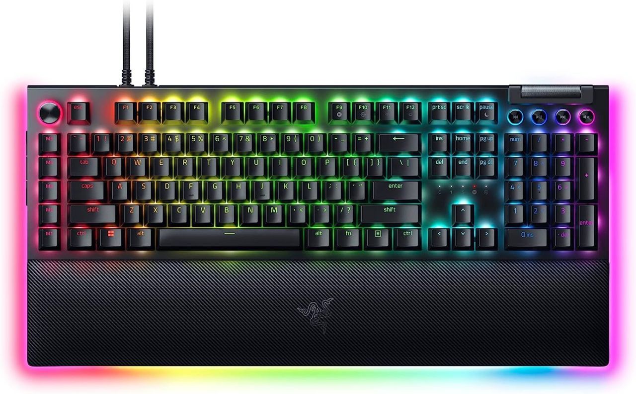 Razer BlackWidow V4 Pro Green Switch Keyboard Black UK Razer BlackWidow V4 Pro Green Switch Keyboard Black UK