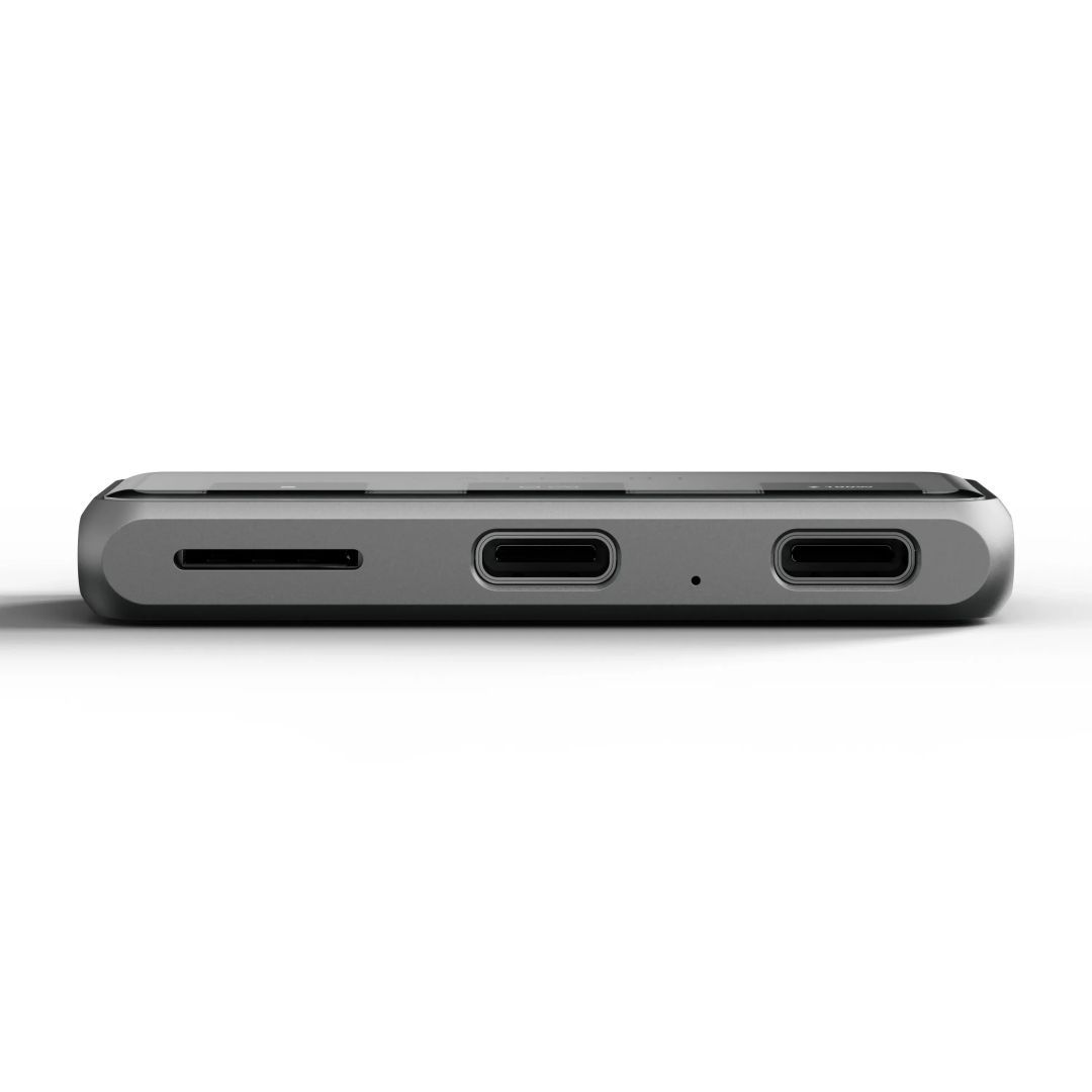 Satechi Mobile XR Hub with dual USB-C and microSD Space Gray
