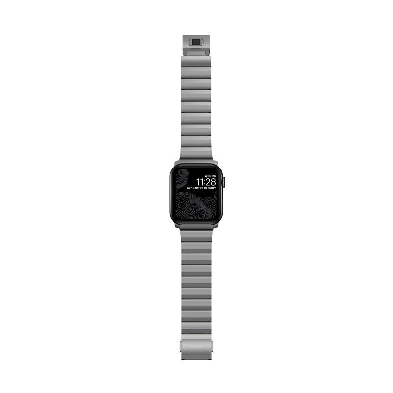 Nomad Titanium Band, silver - Apple Watch Ultra (49mm) 8/7 (45mm)/6/SE/5/4 (44mm)/3/2/1 (42mm) Nomad Titanium Band, silver - Apple Watch Ultra (49mm) 8/7 (45mm)/6/SE/5/4 (44mm)/3/2/1 (42mm)