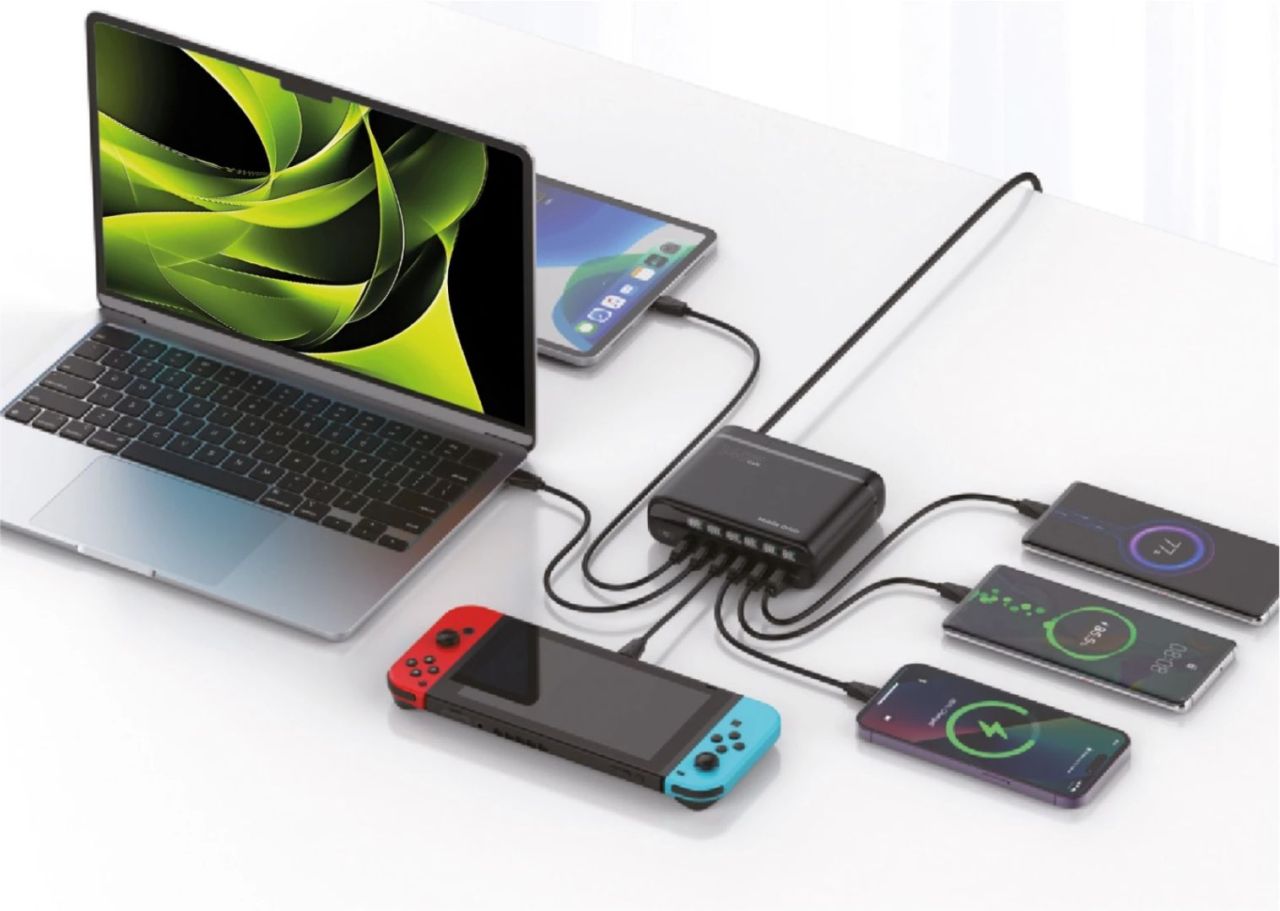 Mobile Origin 140W Travel Charger Hub EU/UK/US 3x USB-C+3x USB-A Black Mobile Origin 140W Travel Charger Hub EU/UK/US 3x USB-C+3x USB-A Black