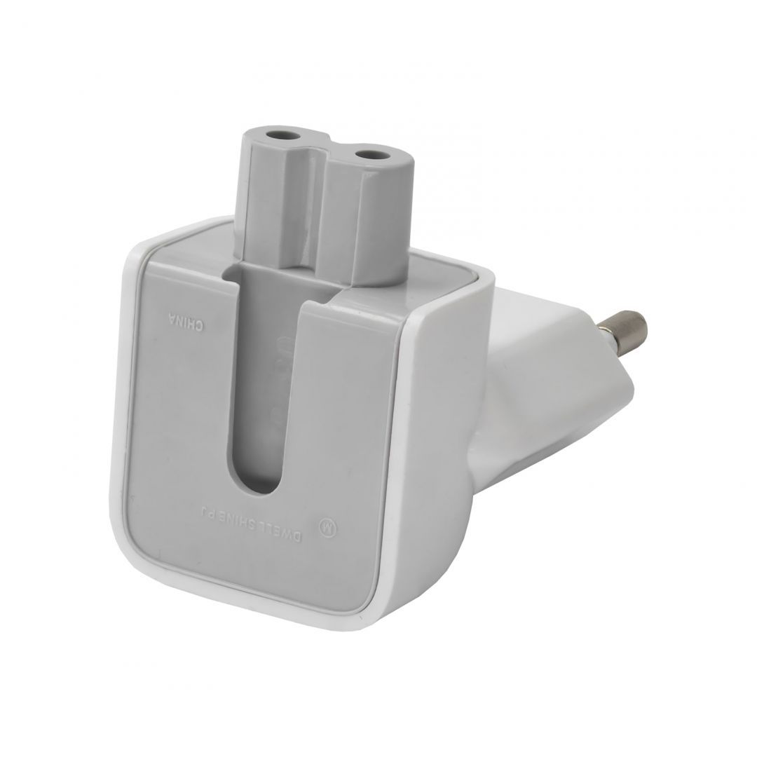 Akyga AK-AD-60 EU CEE 7/16-C7 Adapter White Akyga AK-AD-60 EU CEE 7/16-C7 Adapter White