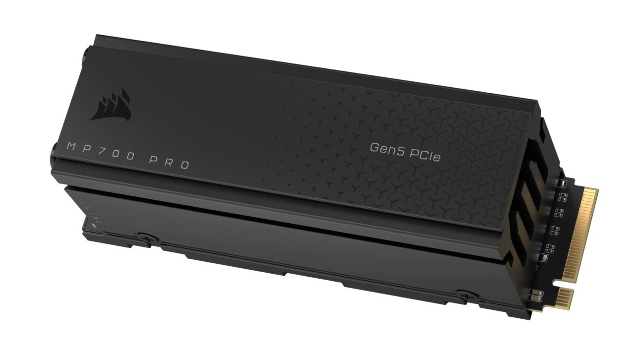 Corsair 2TB M.2 2280 NVMe MP700 PRO with Air Cooler Corsair 2TB M.2 2280 NVMe MP700 PRO with Air Cooler