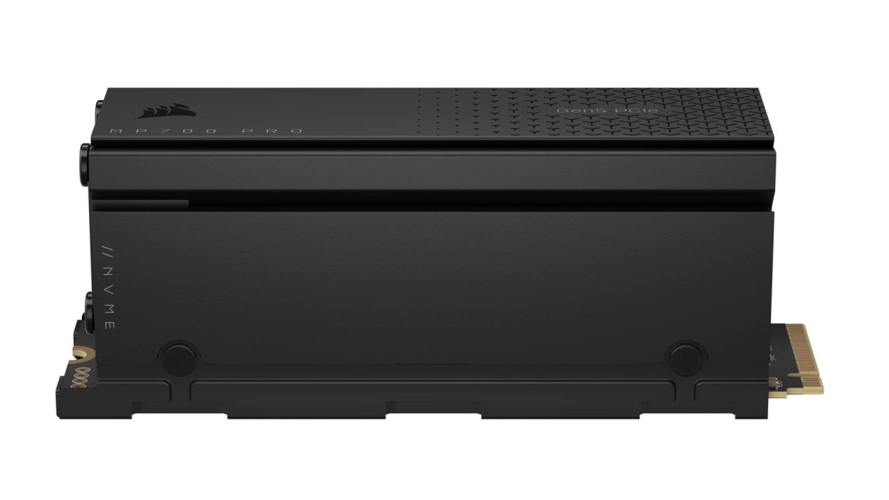 Corsair 2TB M.2 2280 NVMe MP700 PRO with Air Cooler Corsair 2TB M.2 2280 NVMe MP700 PRO with Air Cooler