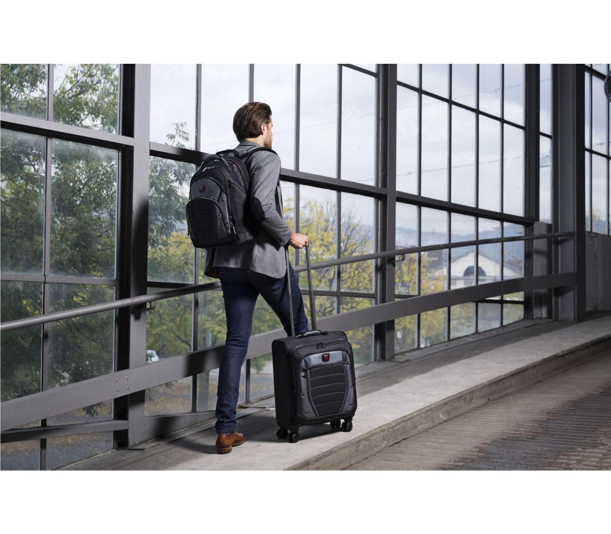 Wenger Synergy Laptop Backpack with Tablet Pocket 16" Black Wenger Synergy Laptop Backpack with Tablet Pocket 16" Black