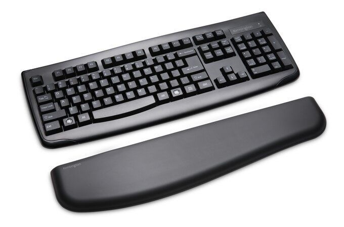 Kensington ErgoSoft Wrist Rest for Standard Keyboards Black Kensington ErgoSoft Wrist Rest for Standard Keyboards Black