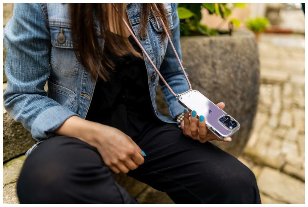 FIXED Pure Neck átlátszó tok Apple iPhone 15 készülékhez, fekete nyakpánttal, átlátszó FIXED Pure Neck átlátszó tok Apple iPhone 15 készülékhez, fekete nyakpánttal, átlátszó