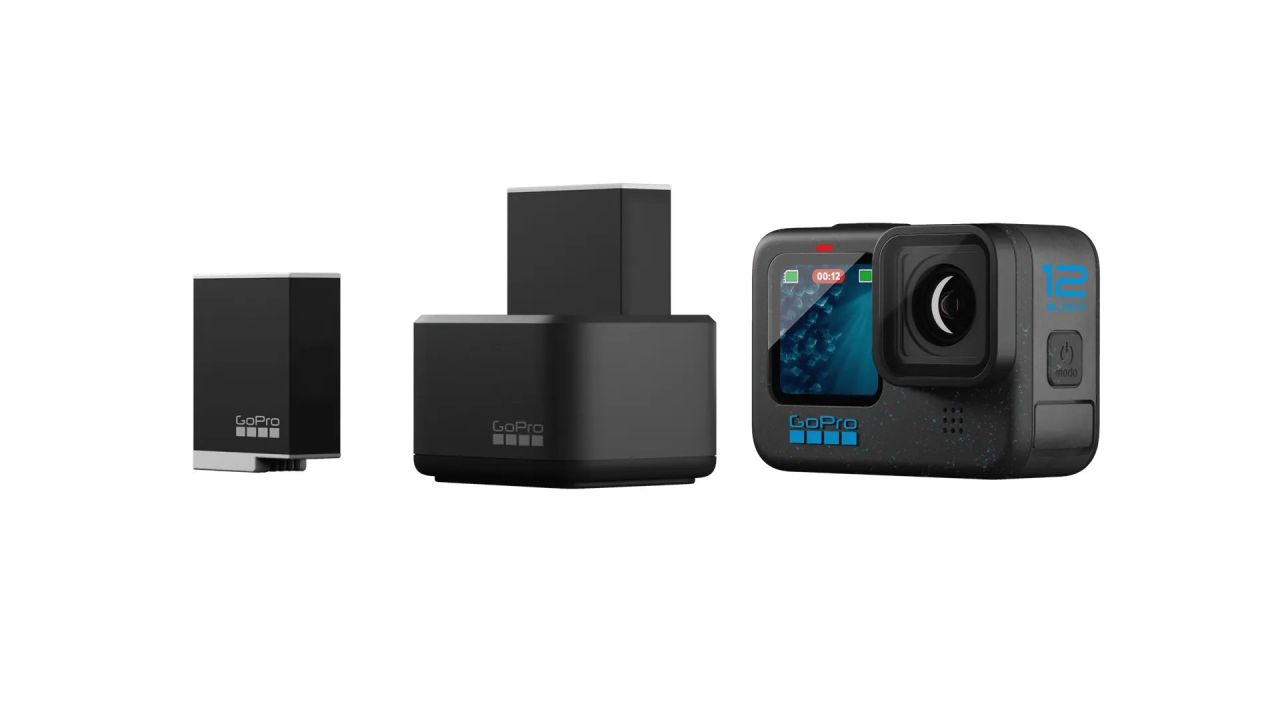 GoPro Dual Battery Charger + Enduro Batteries GoPro Dual Battery Charger + Enduro Batteries