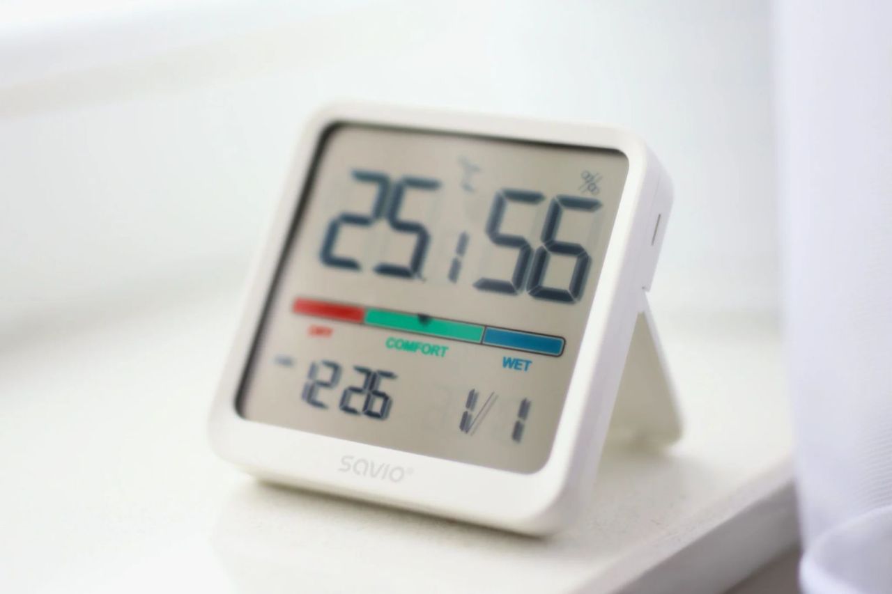 Savio CT-01 Temperature and Humidity Sensor White Savio CT-01 Temperature and Humidity Sensor White