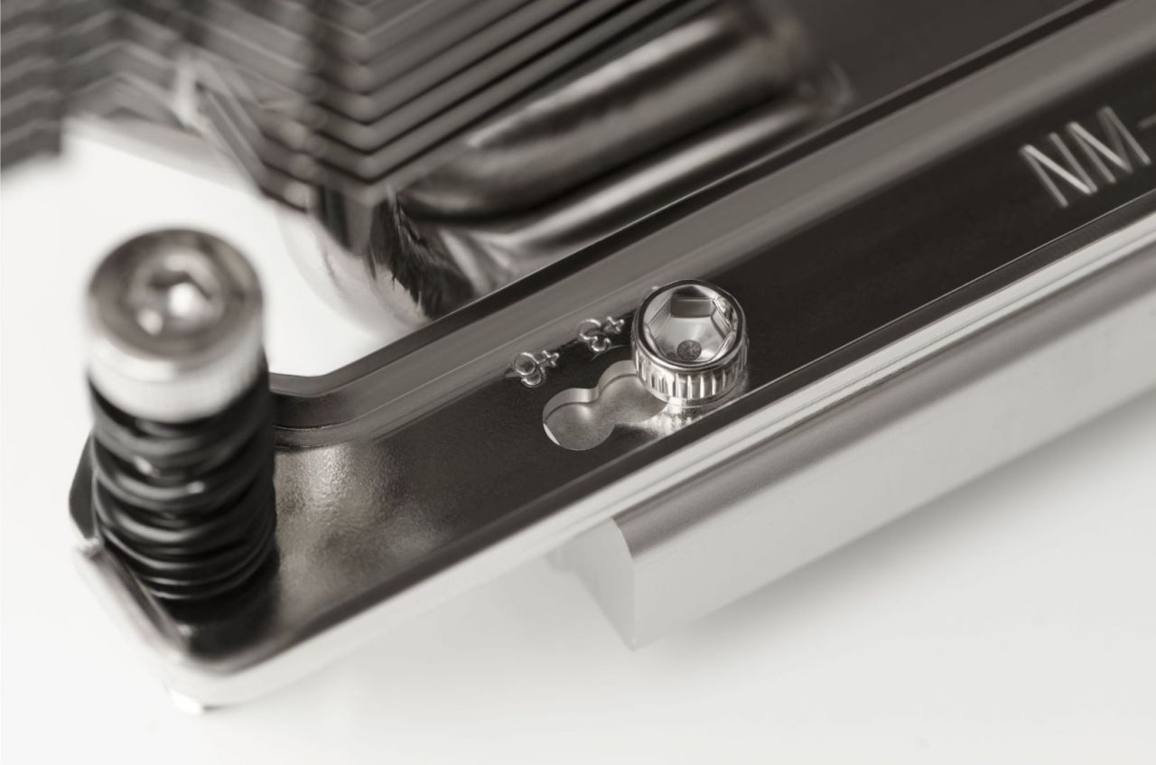 Noctua NH-U9 TR4-SP3 Noctua NH-U9 TR4-SP3