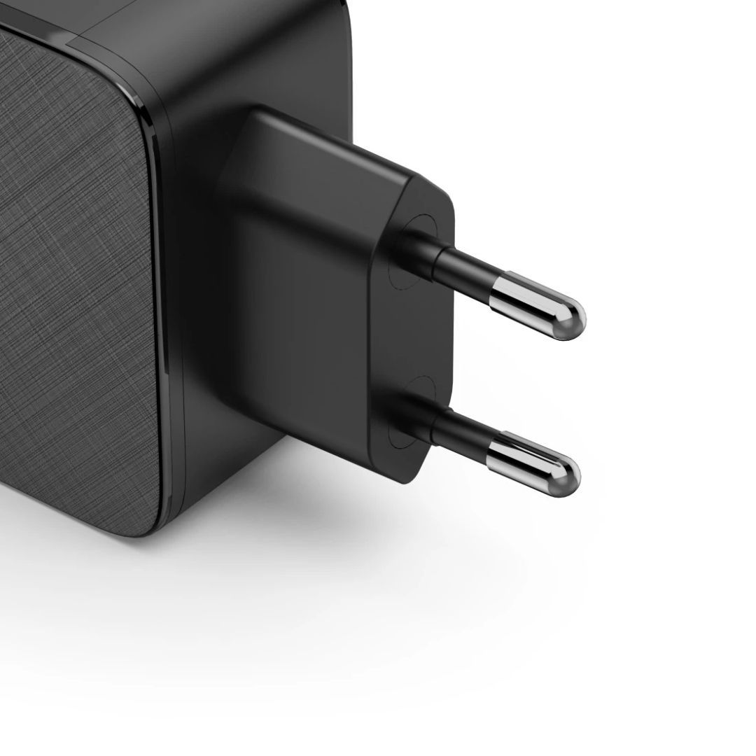 Hama Fast Charger 2x USB-C PD 1x USB-A QC 65W Black Hama Fast Charger 2x USB-C PD 1x USB-A QC 65W Black