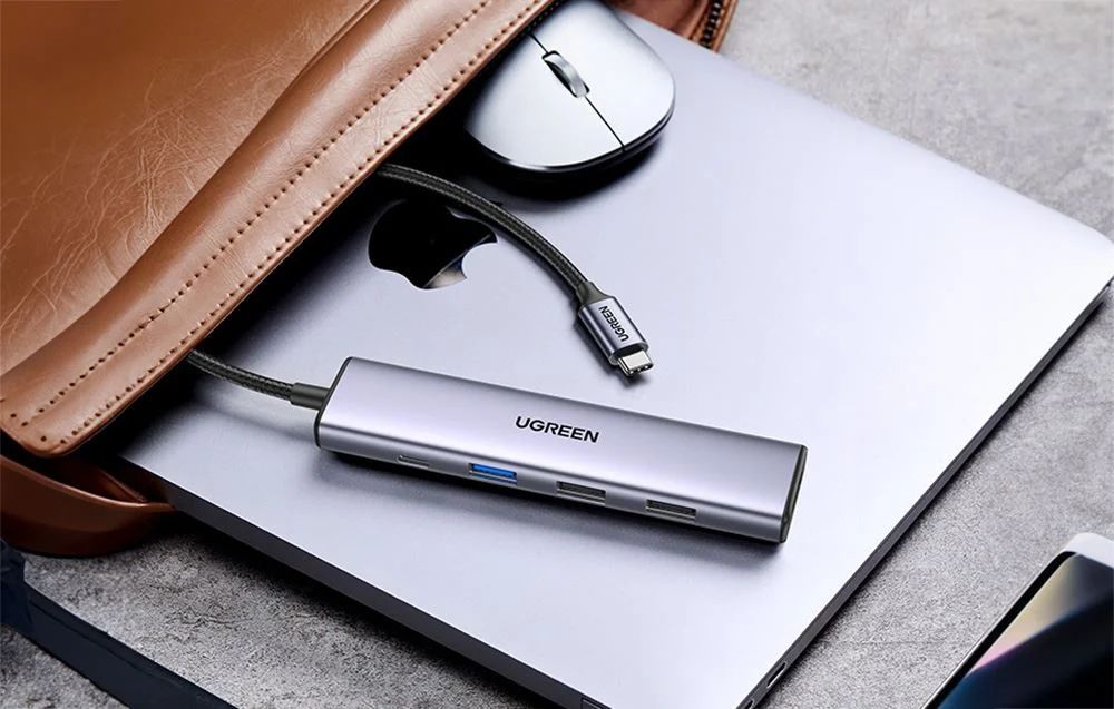 UGREEN CM478 Docking Station Grey