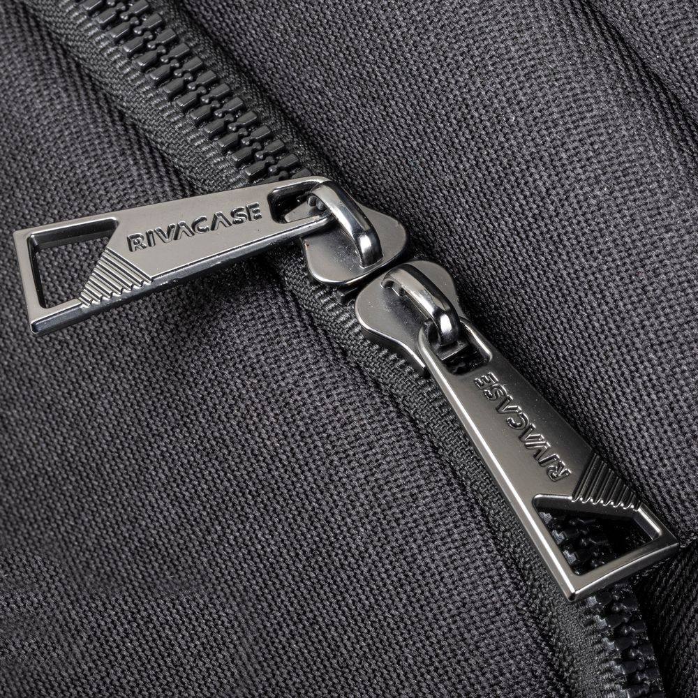 RivaCase 8164 ECO Laptop Backpack 17,3" Black RivaCase 8164 ECO Laptop Backpack 17,3" Black