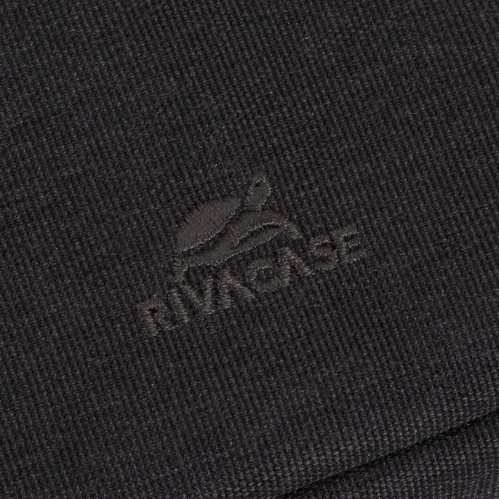 RivaCase 7704 Suzuka Laptop sleeve 13,3-14" Black RivaCase 7704 Suzuka Laptop sleeve 13,3-14" Black