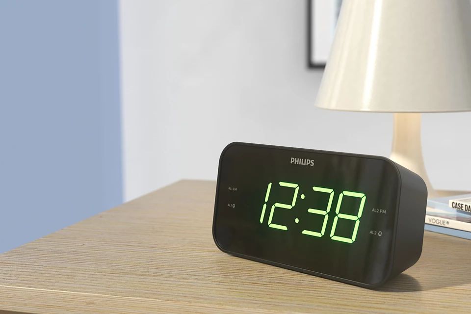 Philips TAR3306/12 Clock Radio Philips TAR3306/12 Clock Radio