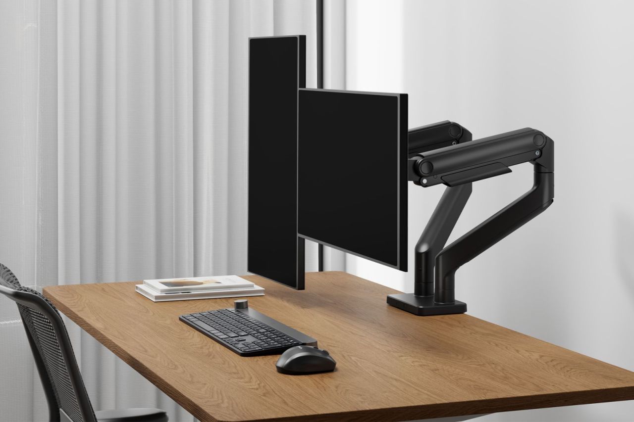 Digitus Dual Monitor Mount 2x45" Black