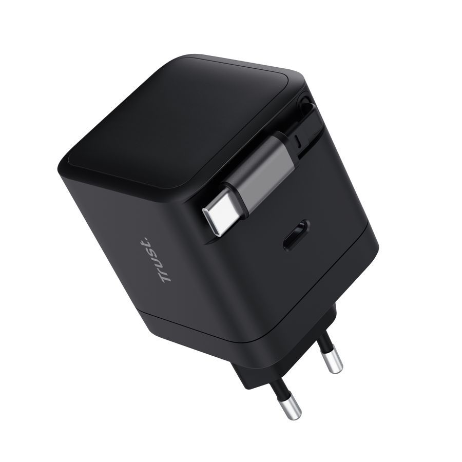Trust Maxo 65W Retractable USB-C PD Charger Black Trust Maxo 65W Retractable USB-C PD Charger Black