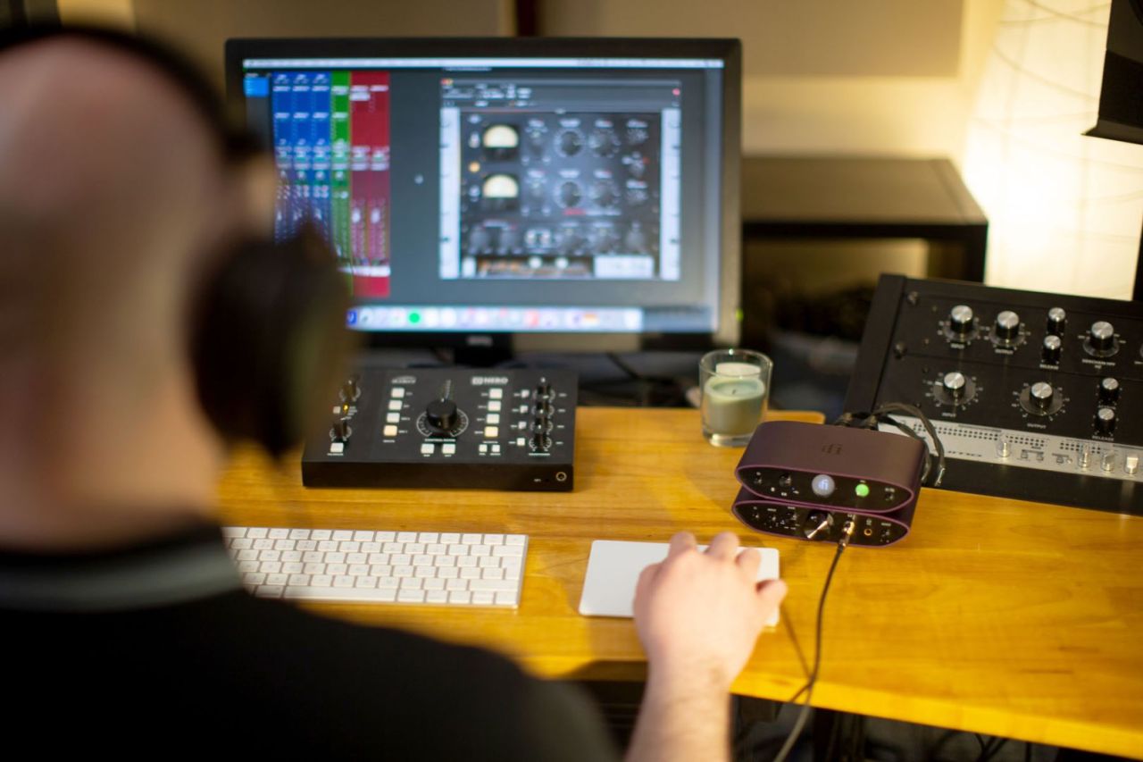 iFi ZEN One Studio iFi ZEN One Studio