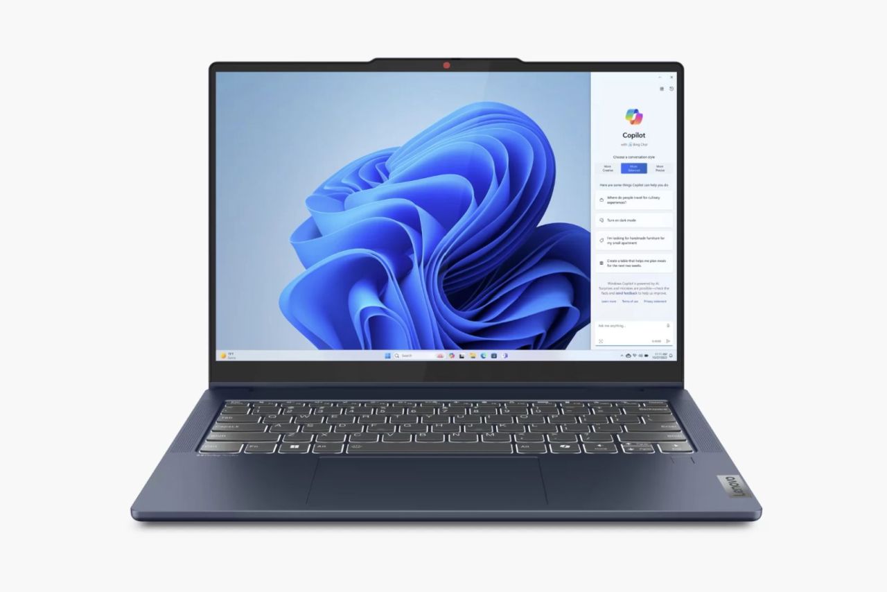 Lenovo IdeaPad 5 Cosmic Blue