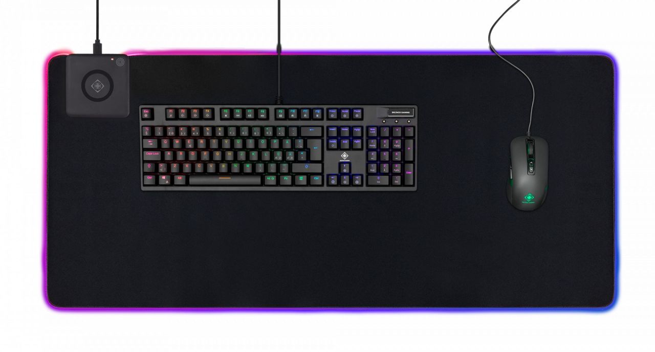 Deltaco GAM-092 Gaming Extra wide RGB with wireless charging Egérpad Black