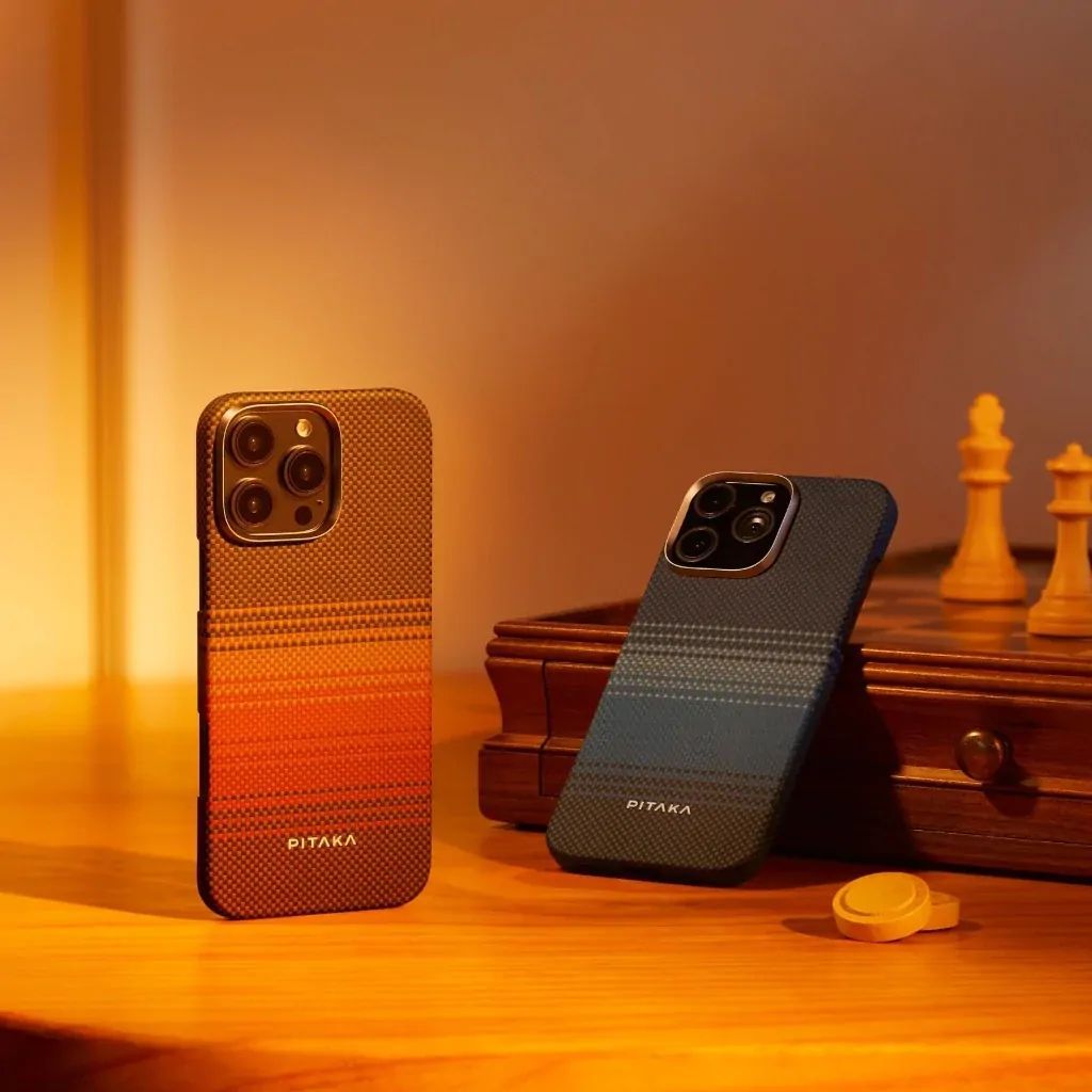 Pitaka Ultra-Slim Case for iPhone 16 Pro Moonrise